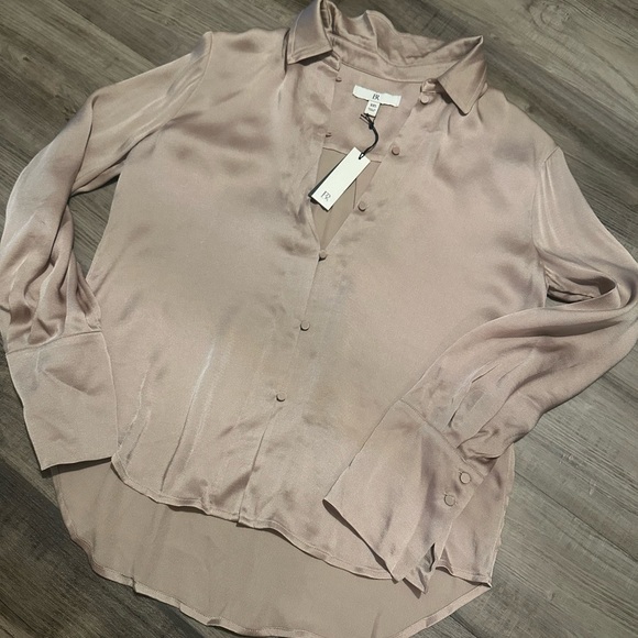 Banana Republic - NWT HAMMERED SATIN SHIRT - Picture 1 of 3